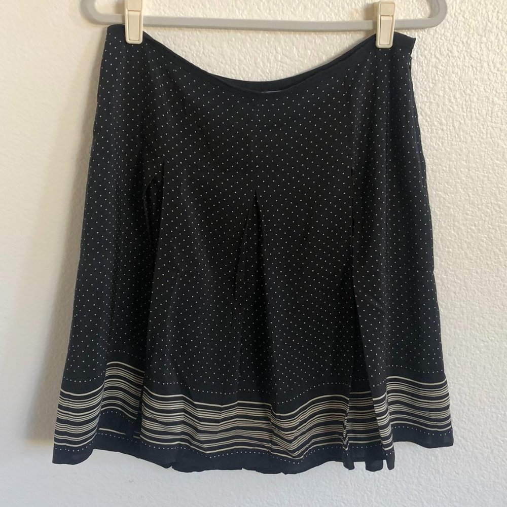 Ann Taylor Loft Black and Cream Silk Pleated Skirt 12